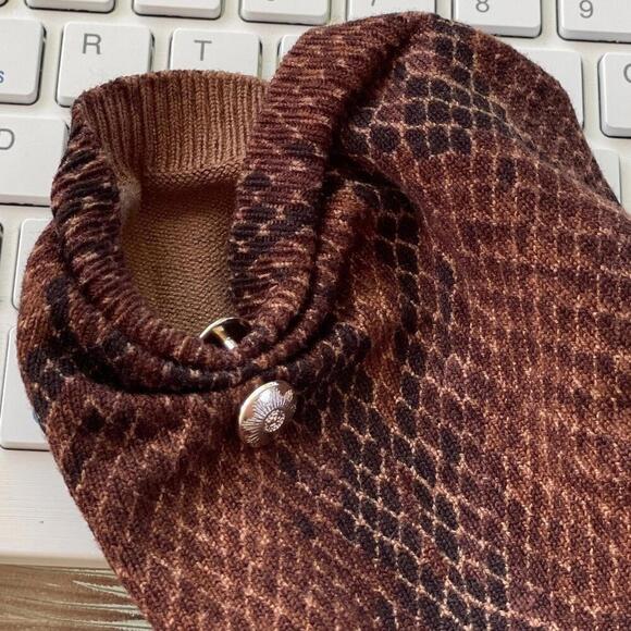 WHBM Women's Snakeskin Novelty Scoop Neck Short Sleeve Print Tee Knit Top Sz XS‎ - Picture 6 of 6